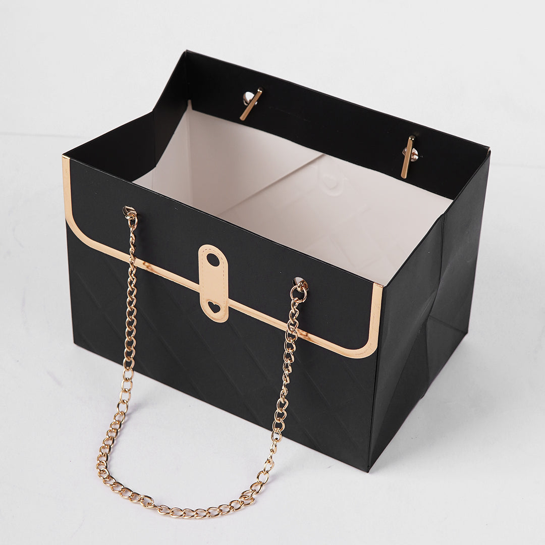 Quilted Flower Gift Boxes with Golden Chains 1 Pcs - Ardor